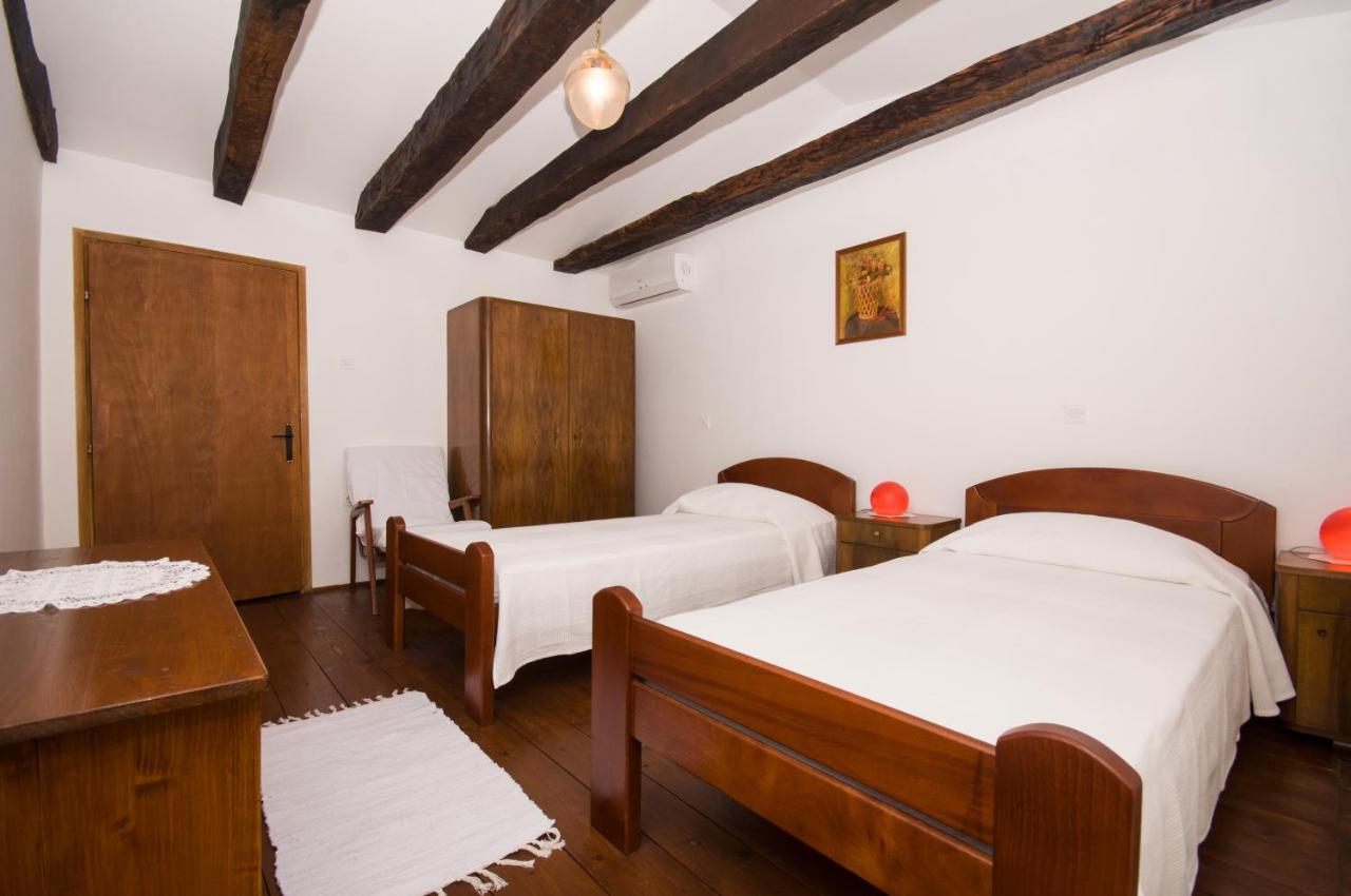 Holiday Home Trostova Kuca Pazin Εξωτερικό φωτογραφία